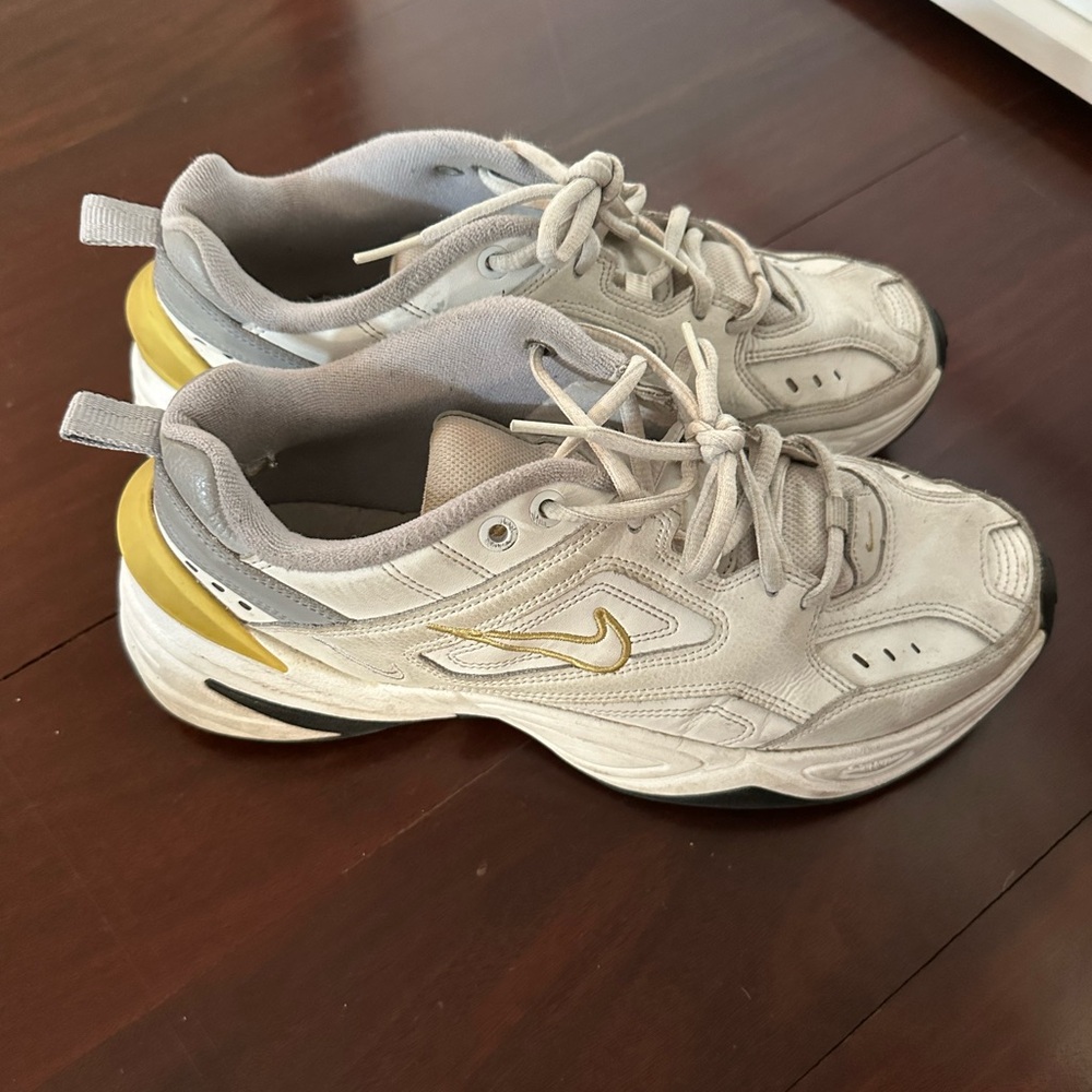 Nike Womens M2K Tekno Platinum Celery